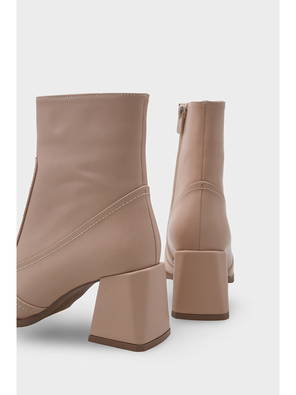 Ekru Küt Burunlu Yandan Fermuarlı Kadın Bot-3