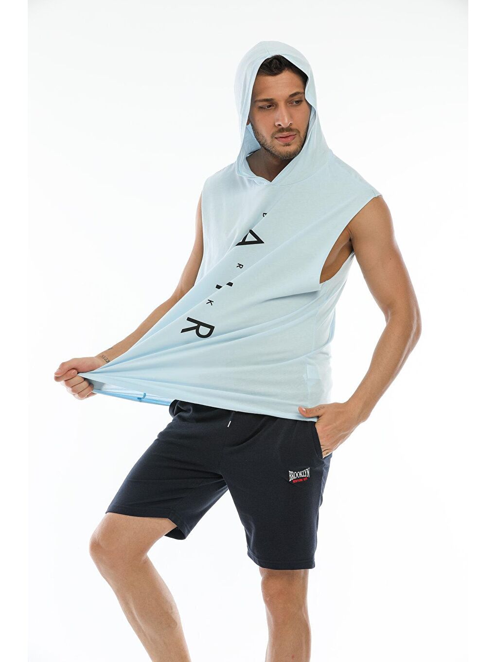 Mavi Erkek Kapüşonlu Oversize Fit Aır Baskılı Kolsuz Kolsuz Tişört SPR21Y07