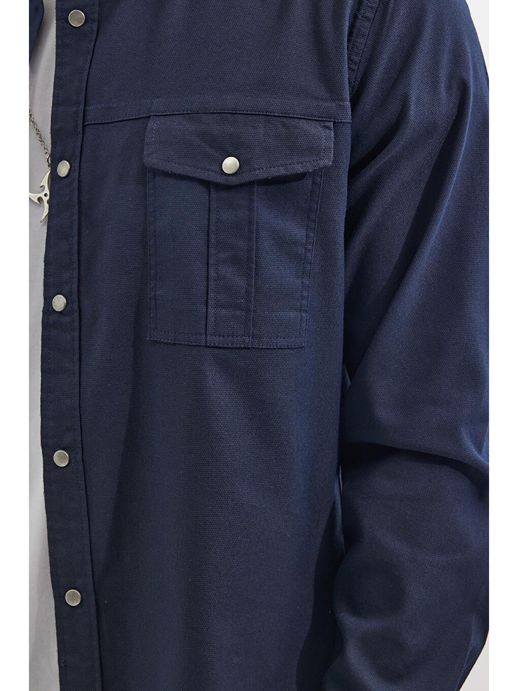 Erkek Slim Fit Uzun Kollu Spor Yaka Yıkamalı Çift Cepli Armürlü Jean Lacivert Gömlek-2
