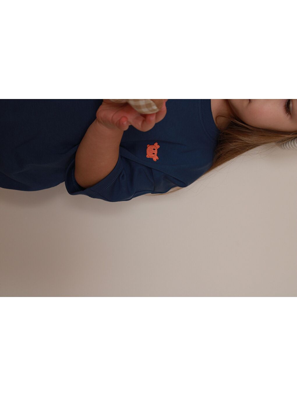 İndigo Yengeç Nakışlı Oversize T-Shirt-4