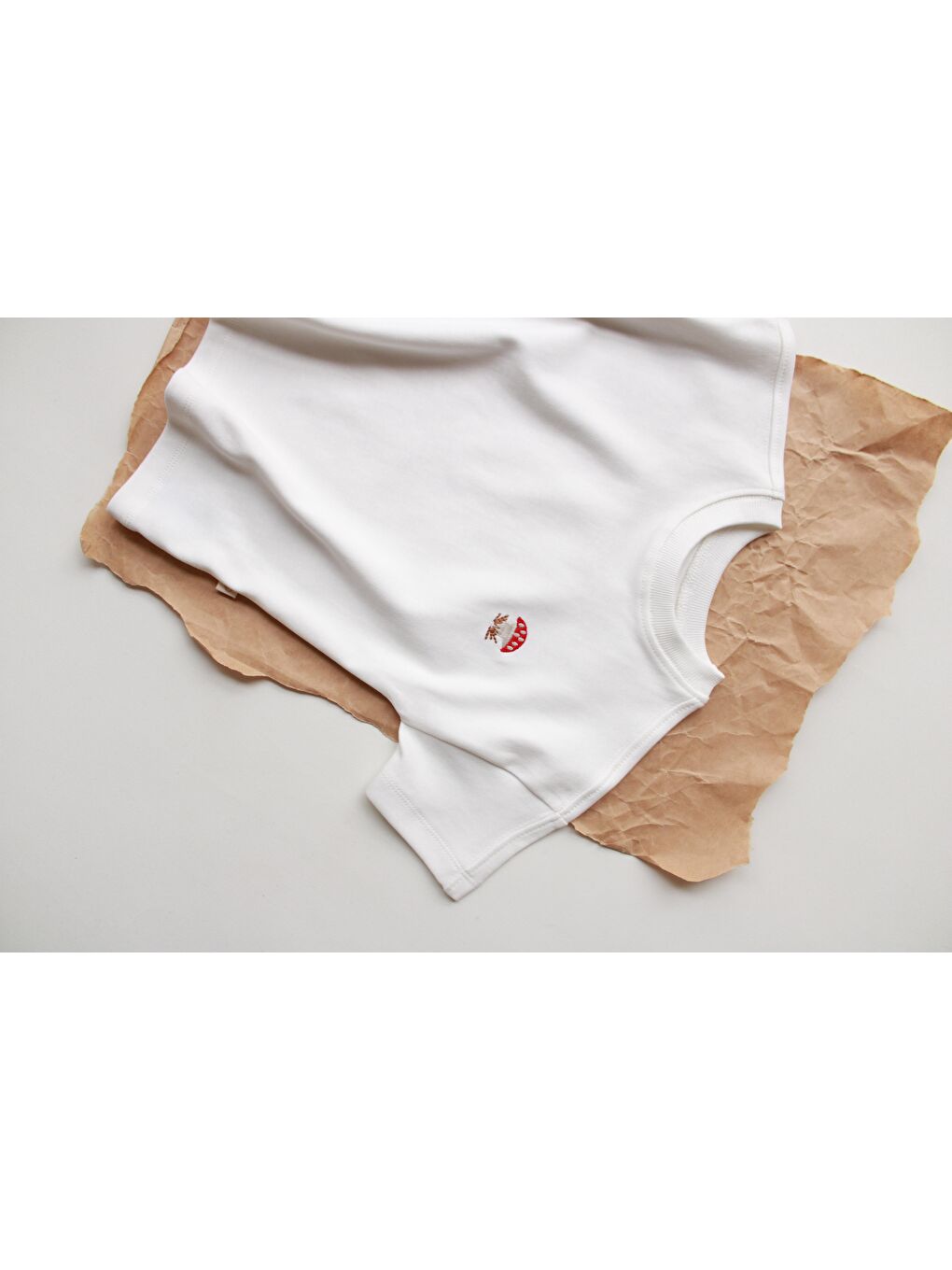 Beyaz Mantar Nakışlı Oversize T-Shirt-5