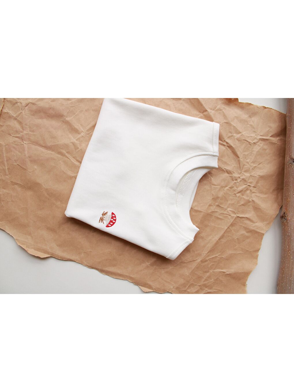 Beyaz Mantar Nakışlı Oversize T-Shirt-9