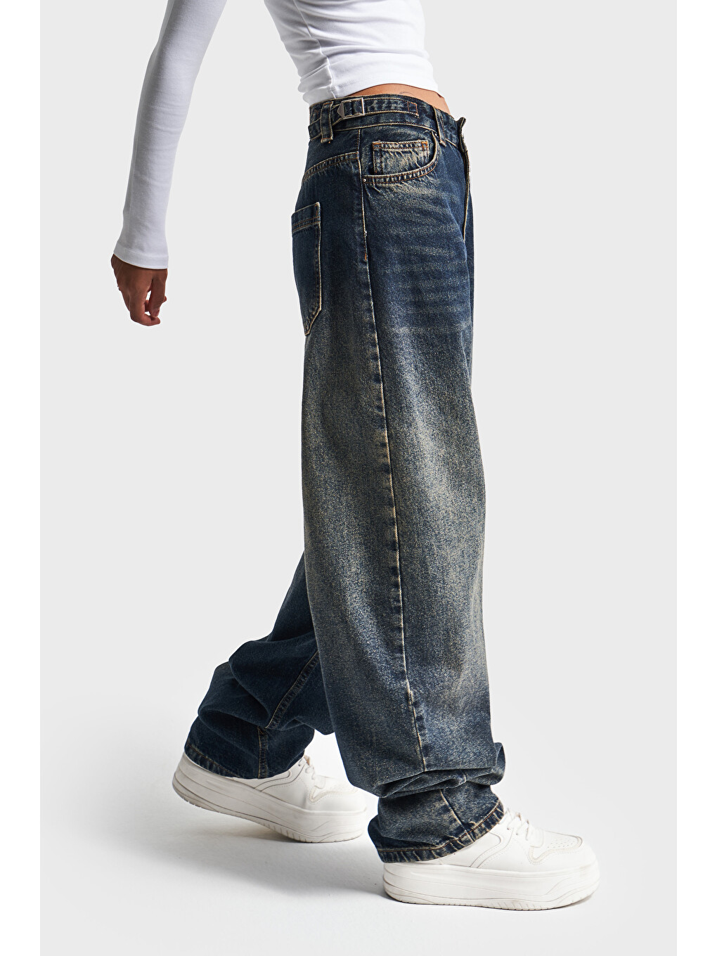 Mavi Baggy Fit Kemer Detaylı Denim Jean