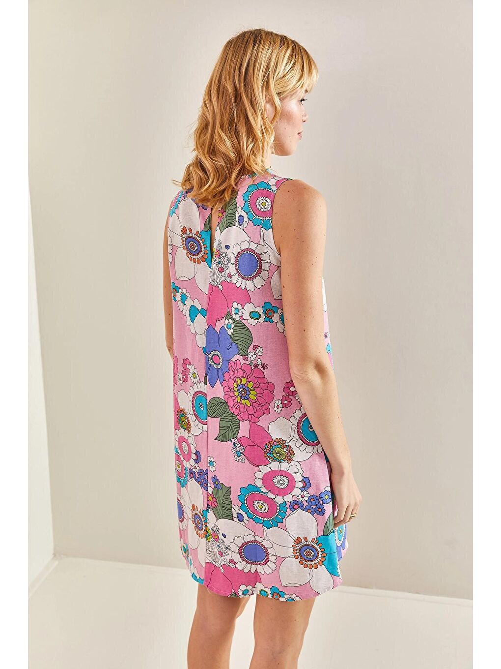 Pembe Kadın Multi Çiçek Desenli Elbise-4