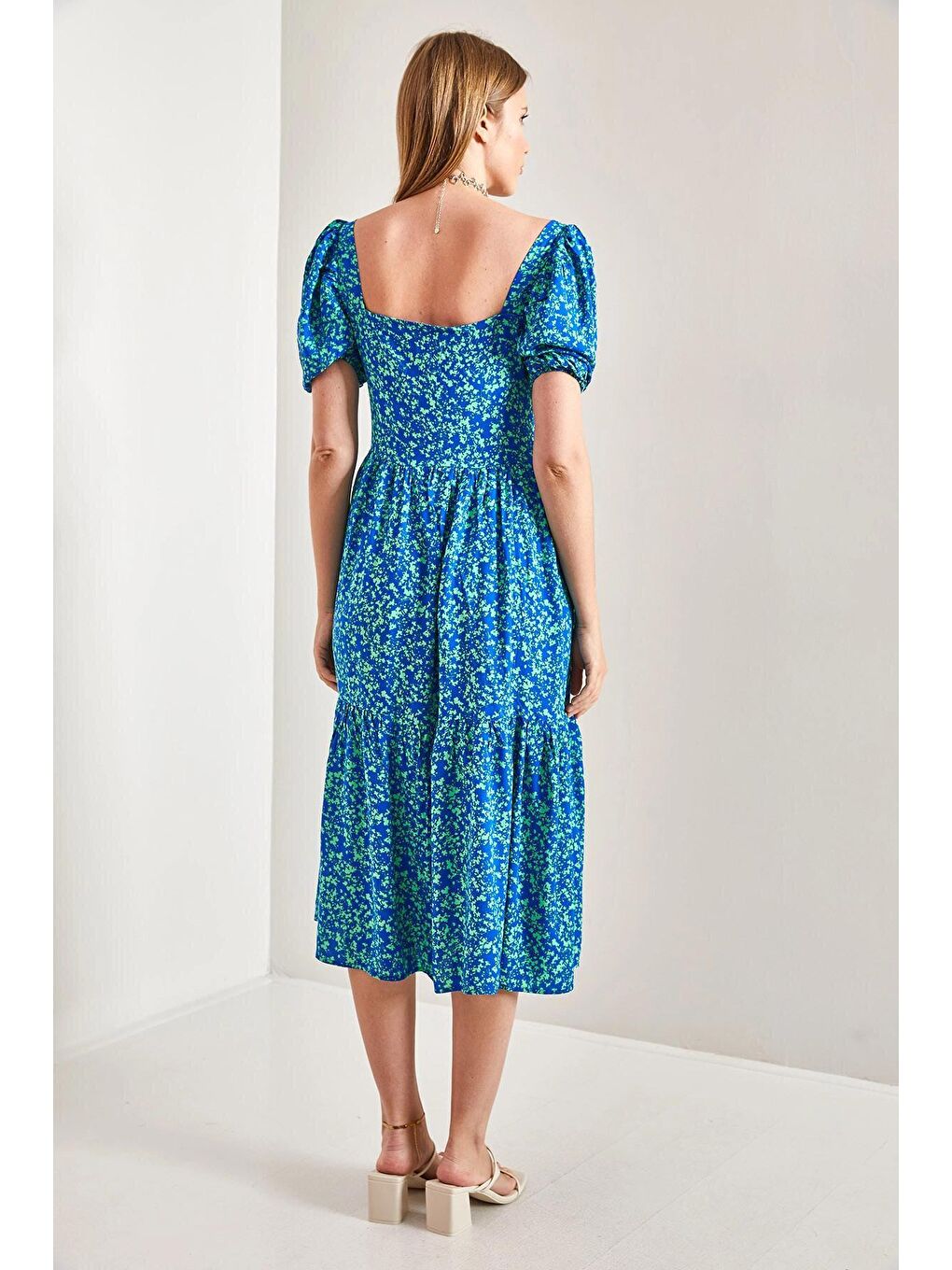 Mavi Kadın Madonna Yaka Çiçek Desenli Elbise-4