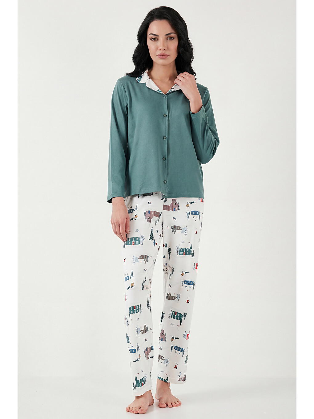 Yeşil Desenli Regular Fit Apaş Yaka Beli Lastikli Bol Paça Kadın Pijama Takımı 65714300-2