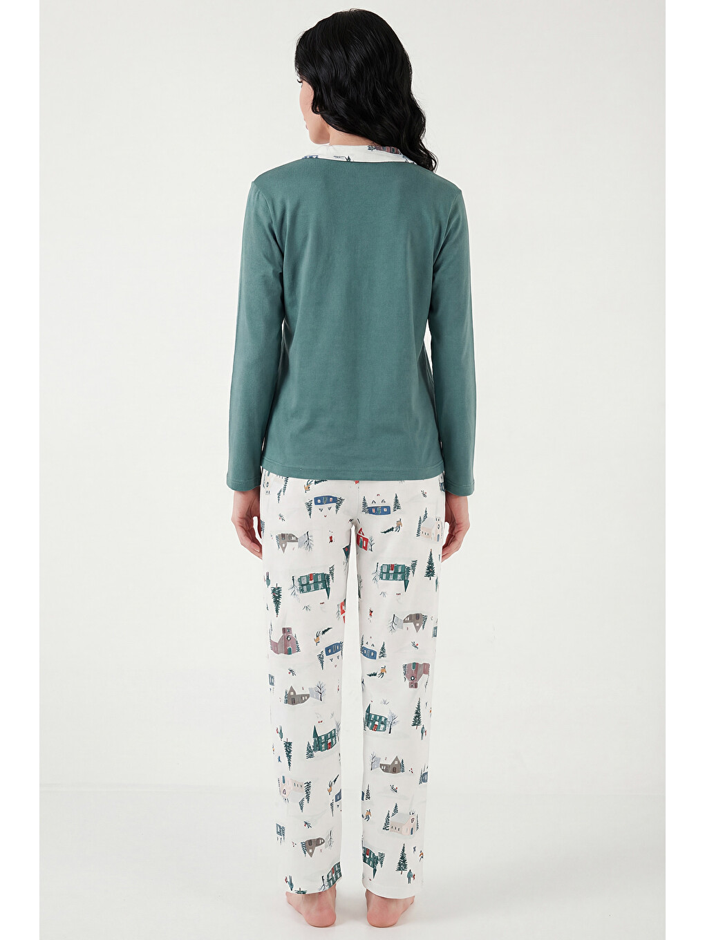 Yeşil Desenli Regular Fit Apaş Yaka Beli Lastikli Bol Paça Kadın Pijama Takımı 65714300-6
