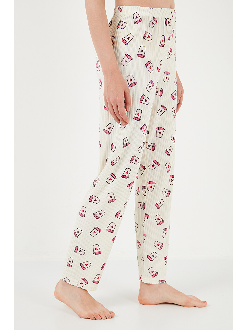 Bej Regular Fit Gömlek Yaka Kısa Kollu Pijama Takımı 65740102-3