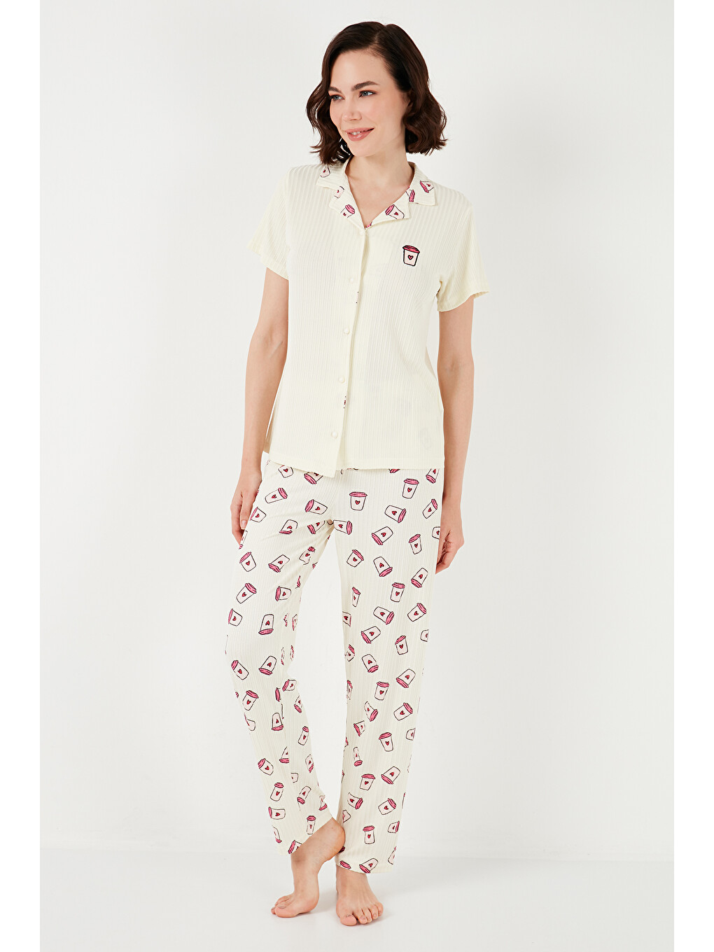 Bej Regular Fit Gömlek Yaka Kısa Kollu Pijama Takımı 65740102-4