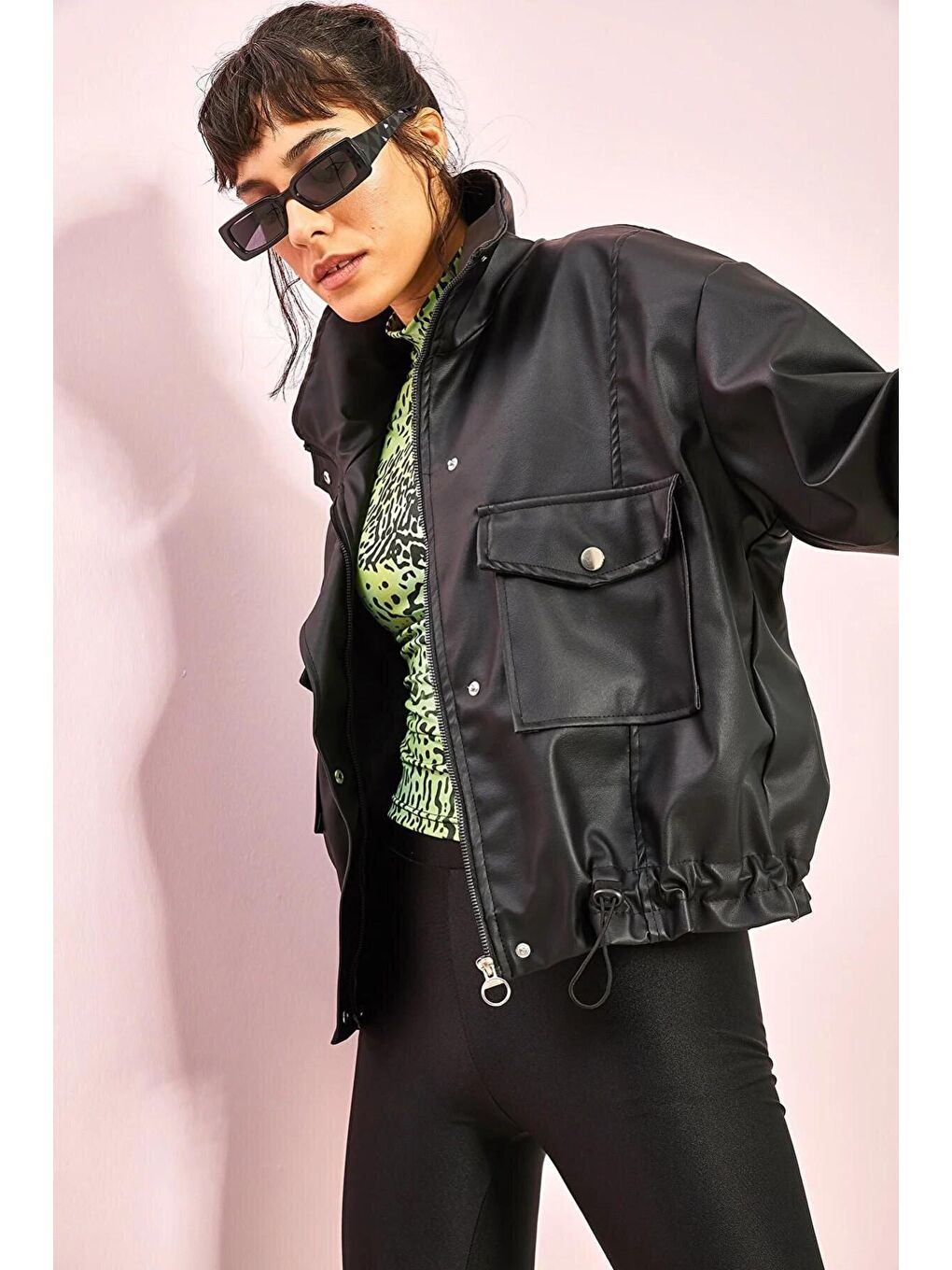 Siyah Kadın Çift Büyük Cepli Deri Ceket-2