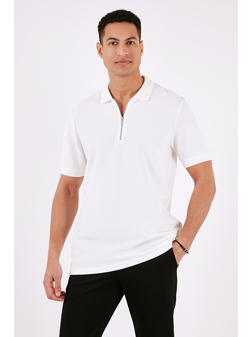 Ekru Pamuklu Regular Fit Fermuarlı Polo Yaka %100 Pamuk Tişört 5902434-4