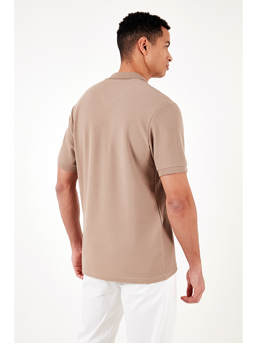 Bej Pamuklu Regular Fit Fermuarlı Polo Yaka %100 Pamuk Tişört 5902434-5