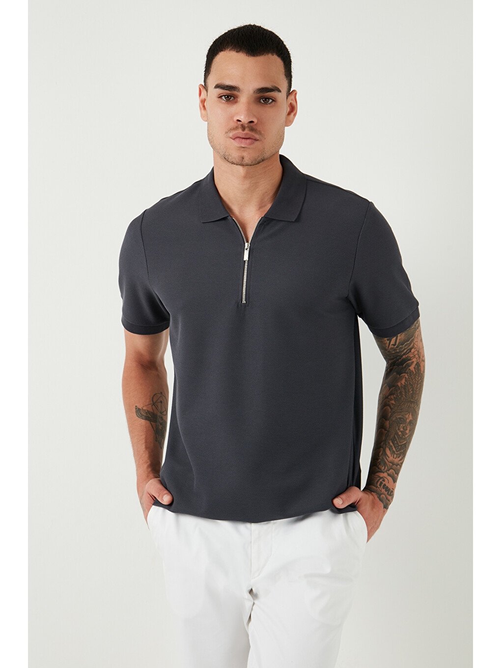 Antrasit Pamuklu Regular Fit Fermuarlı Erkek Polo Yaka %100 Pamuk Tişört 5902434-2