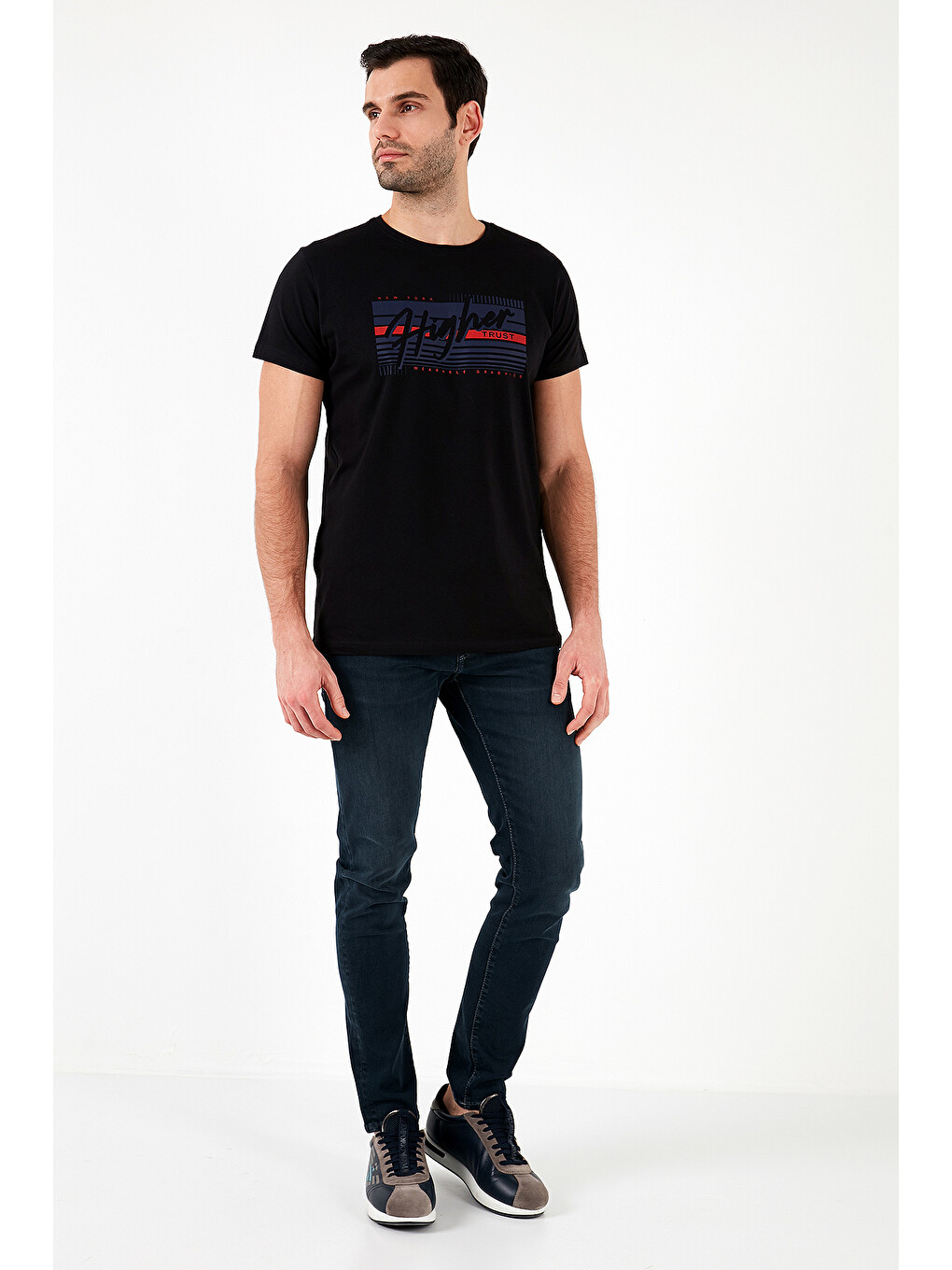 Siyah Pamuklu Slim Fit Bisiklet Yaka Baskılı %100 Pamuk Tişört 541hıgher-1