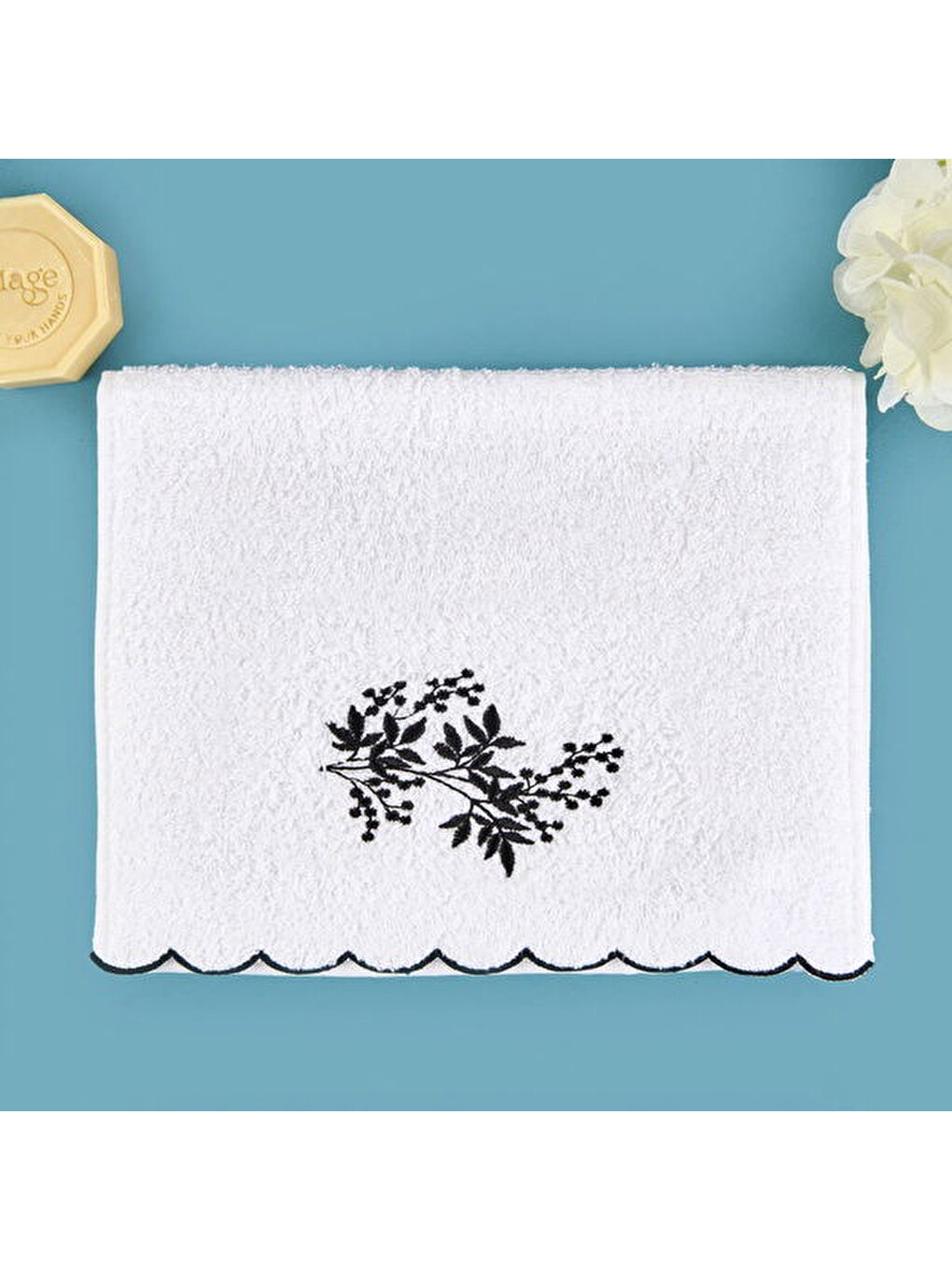 Lila Soft French Cottage Onda El Havlusu - Ekru / Siyah - 30x50 cm-1