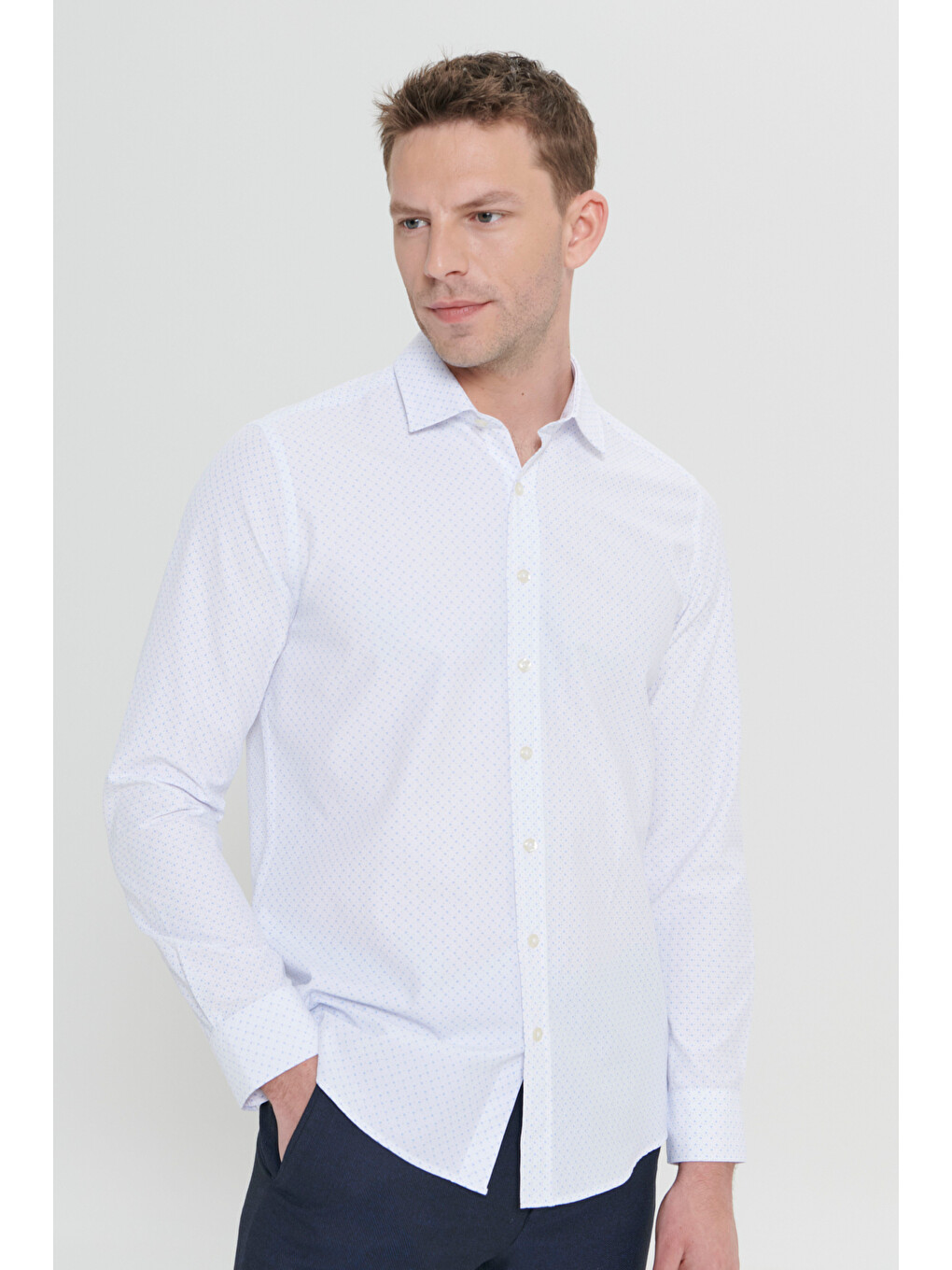Erkek Beyaz-Mavi Slim Fit Dar Kesim Klasik Yaka Pamuklu Armürlü Gömlek-2