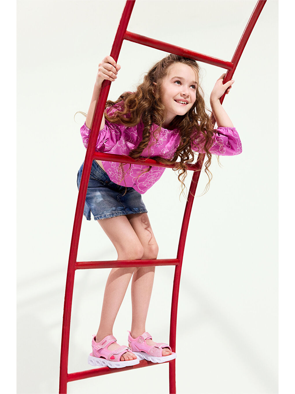 Roy Işıklı Kız Çocuk Pembe Sandalet