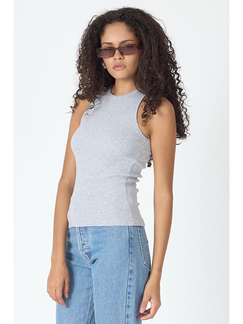 Fitilli Regular Fit Normal Kalıp Gri Bisiklet Yaka Sıfır Kol Pamuklu Kadın Atlet MTLCB112-2