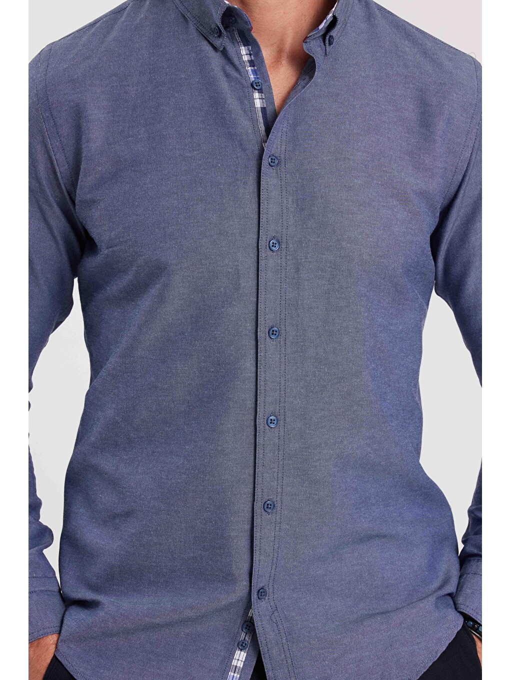 Erkek Slim Fit Dar Kesim Uzun Kollu Pamuklu Oxford Doku Lacivert Düğmeli Yaka Gömlek-2