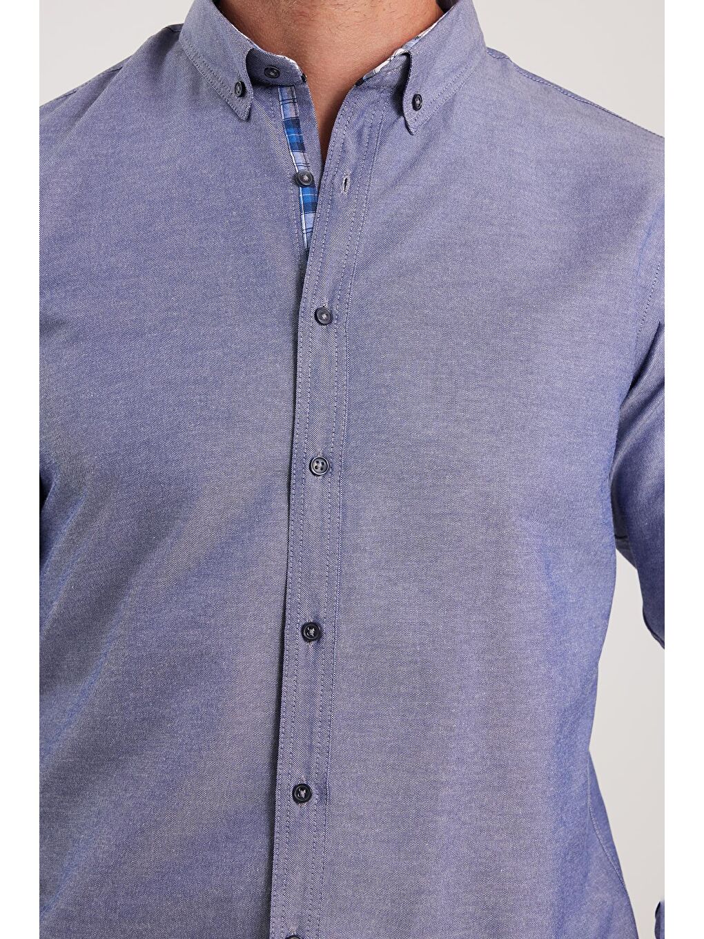 Erkek Slim Fit Dar Kesim Uzun Kollu Pamuklu Oxford Doku Lacivert Düğmeli Yaka Gömlek-2