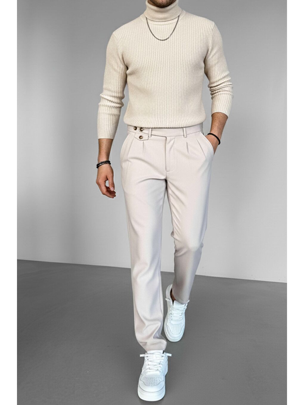 Ekru Pileli Kumaş Erkek Pantolon Krem
