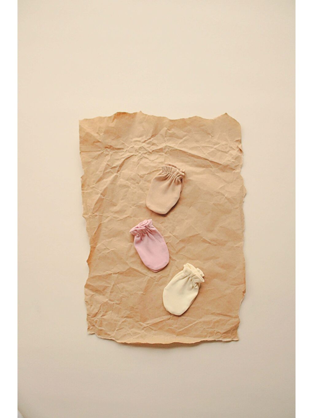 3lü Krem-Bej-Pembe Yenidoğan Eldiven Set Model 6-2