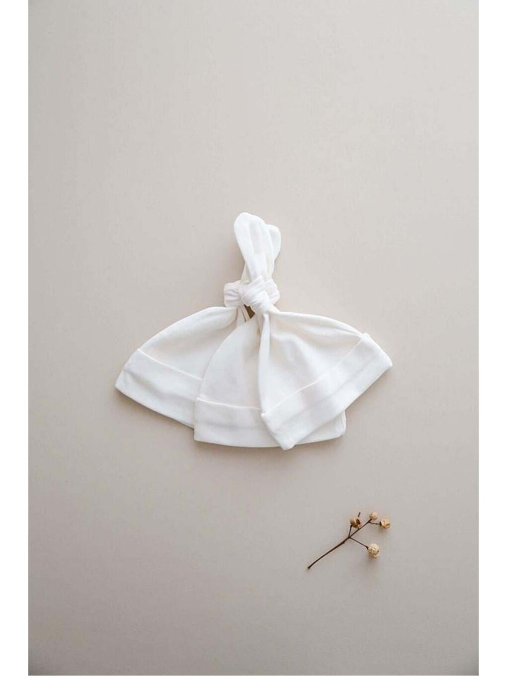 Beyaz 3lü Yenidoğan Nakışlı Şapka Model 1-8