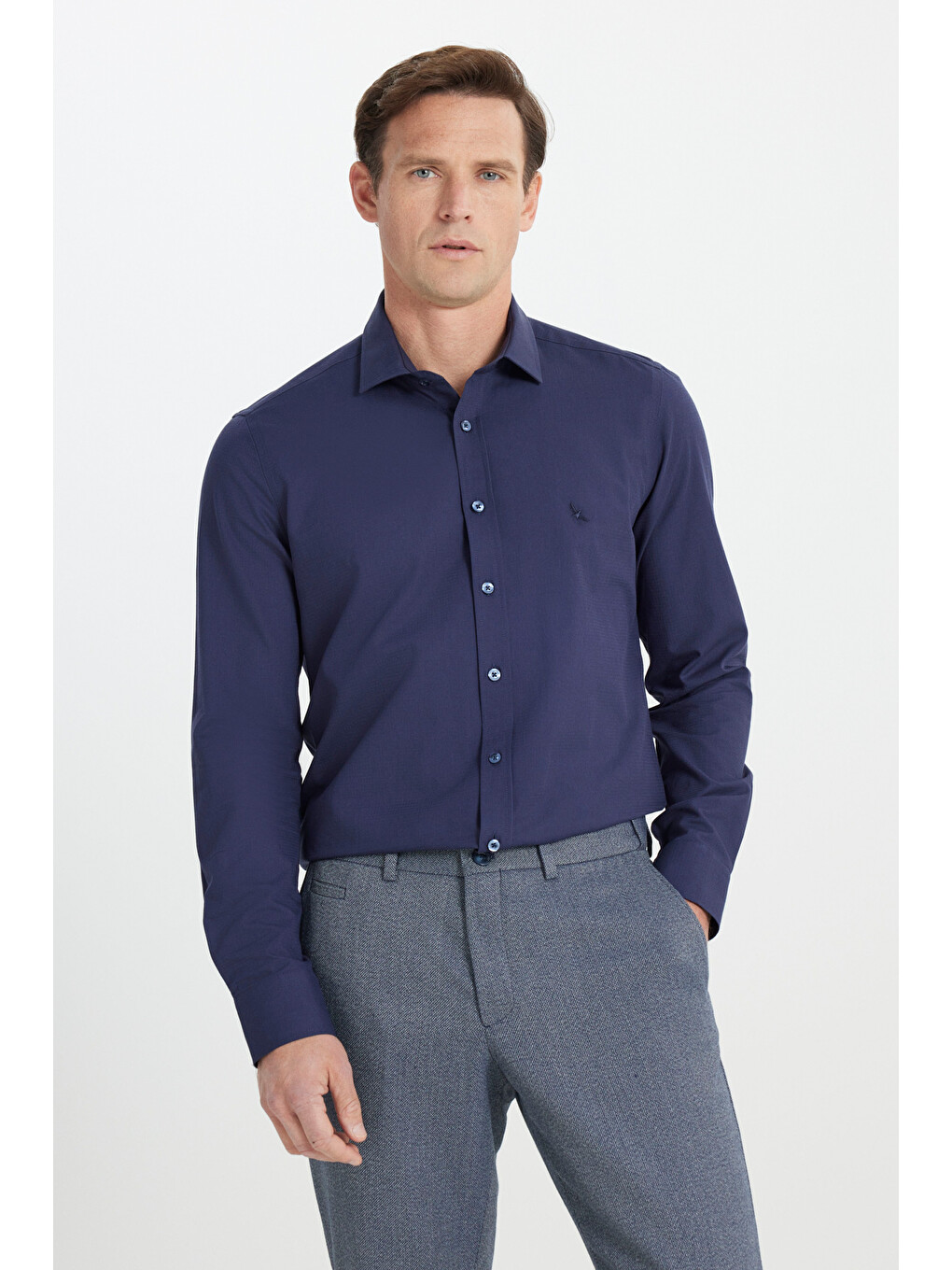 Erkek Lacivert %100 Pamuk Slim Fit Dar Kesim Klasik Yaka Armürlü Gömlek