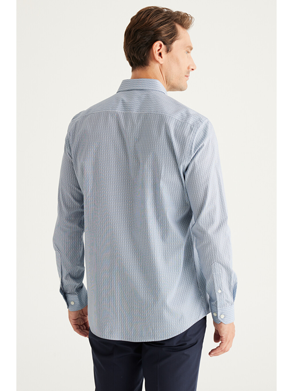 Erkek Beyaz-lacivert Slim Fit Dar Kesim Klasik Yaka %100 Pamuk Baskılı Gömlek-5
