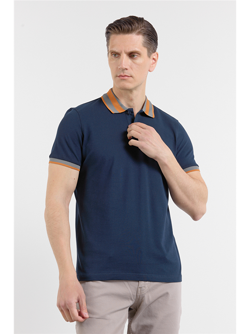 Lacivert Kısa Kol Düz Pike Polo Yaka Cepsiz Pamuk Casual Slim Fit Tişört 1011250103-1