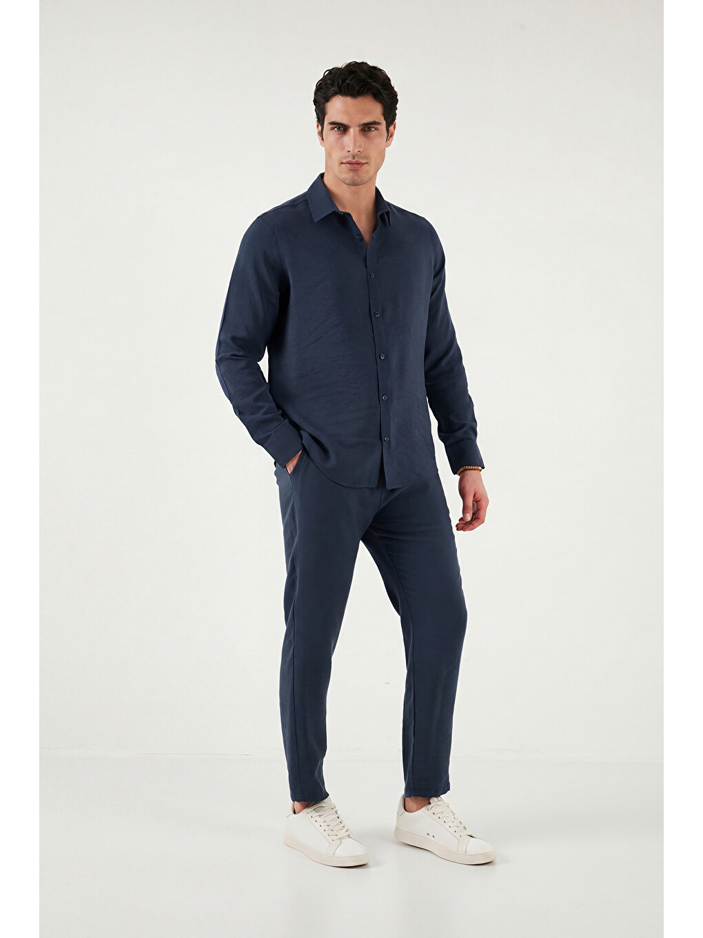 İndigo Regular Fit Klasik Yaka Uzun Kollu Gömlek Cf26s121640-2