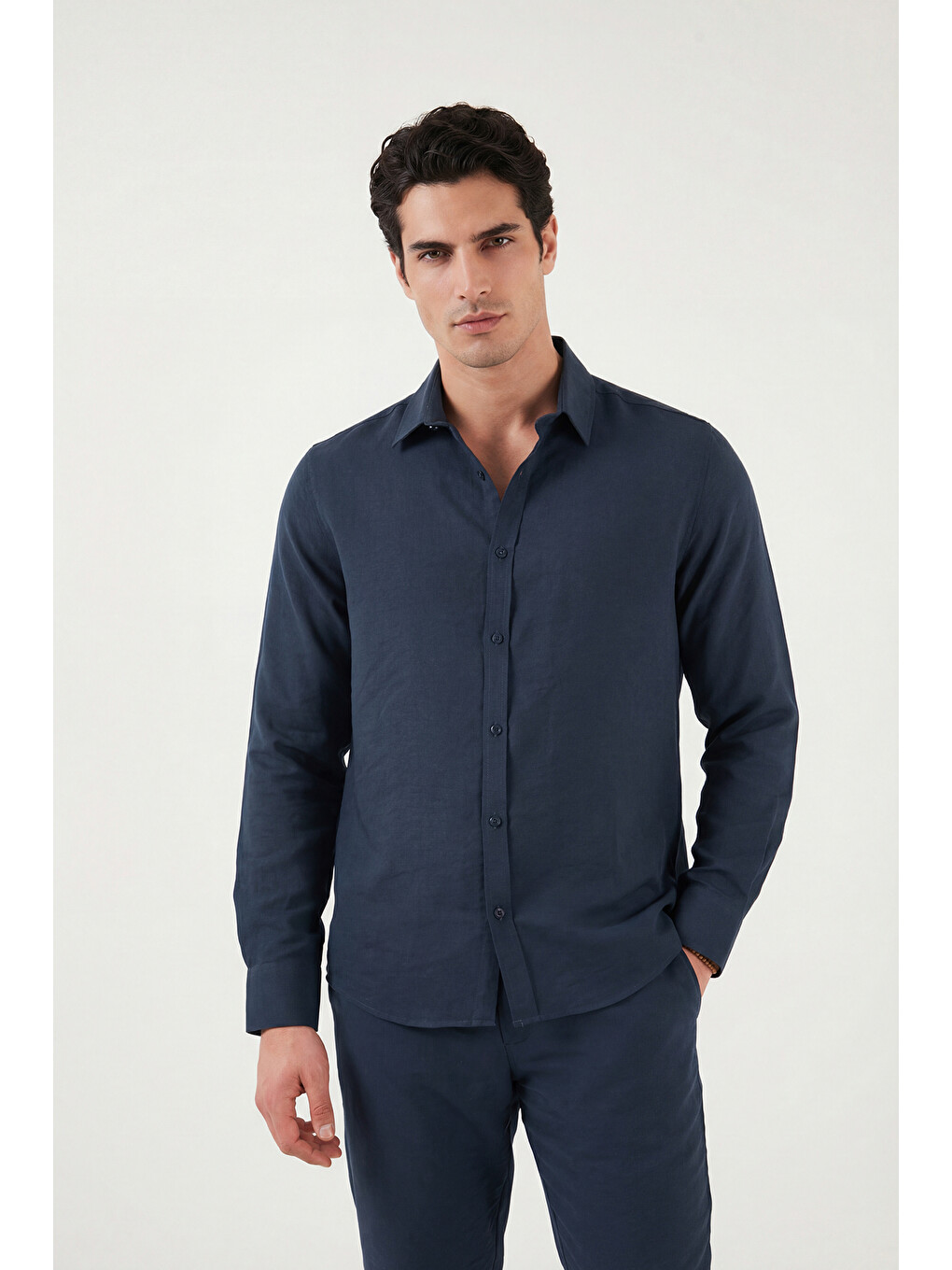 İndigo Regular Fit Klasik Yaka Uzun Kollu Gömlek Cf26s121640-3
