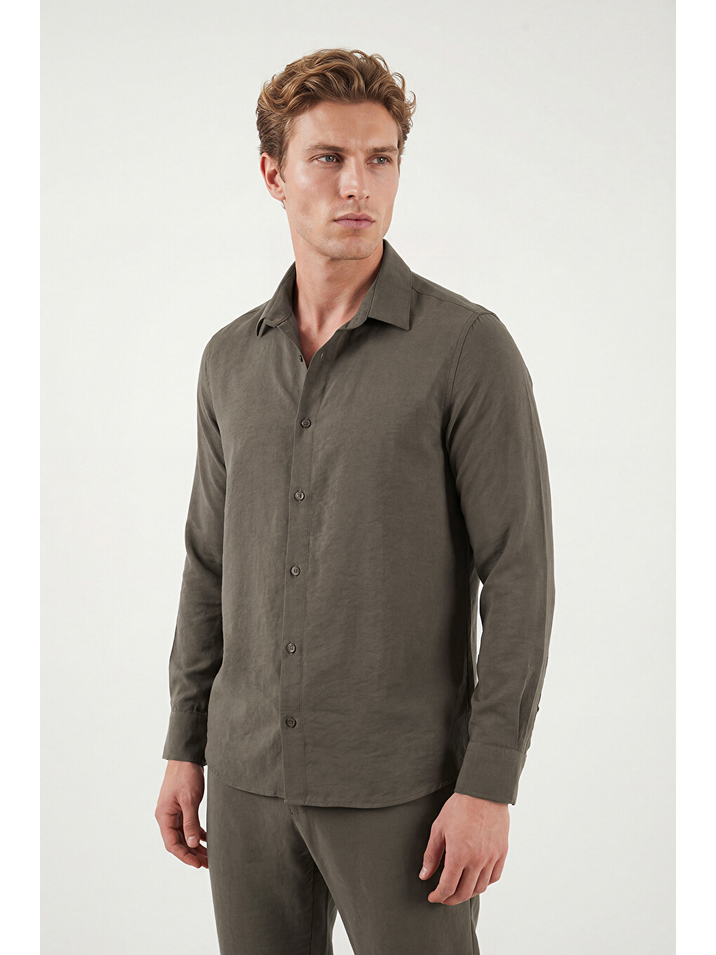 Kahverengi Regular Fit Klasik Yaka Uzun Kollu Gömlek Cf26s121640-3