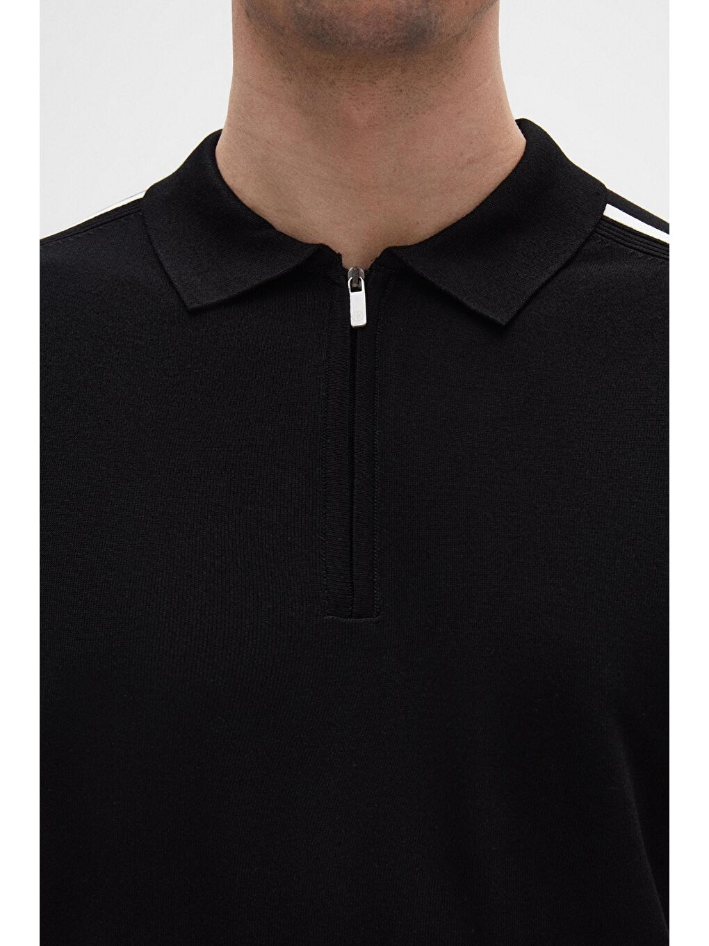 Slim Fit Siyah Rayon Polo Yaka Fermuarlı Triko Tişört-5