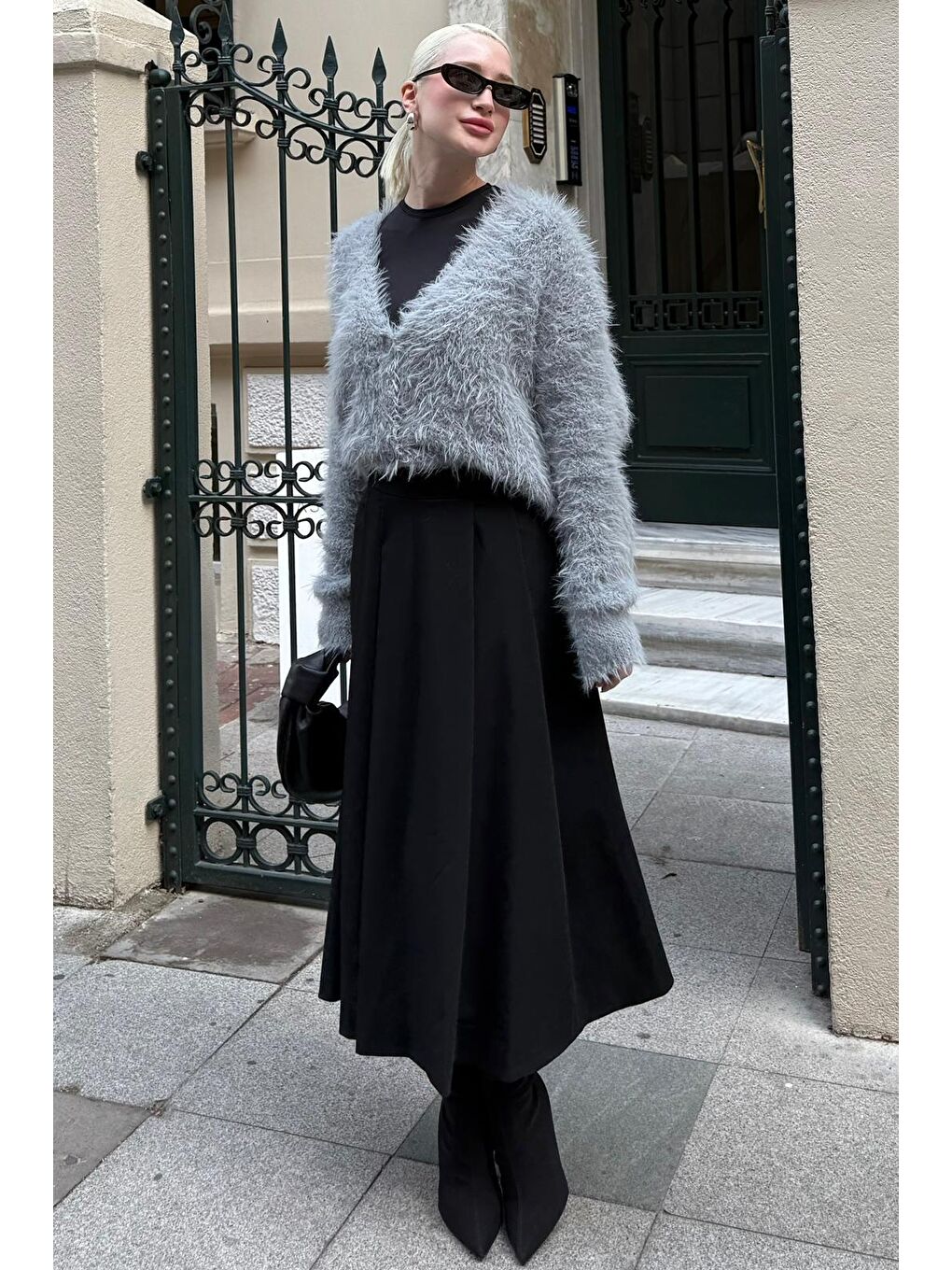 Siyah Pileli Cepli Kadın Midi Boy Etek Mg2536-5