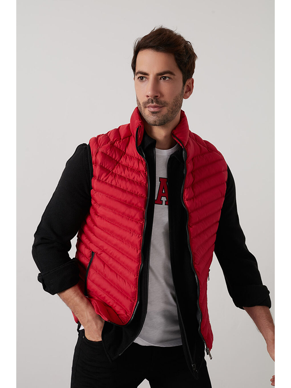 Kırmızı Fermuarlı Dik Yaka Kapitone Şişme Erkek Yelek 5852004