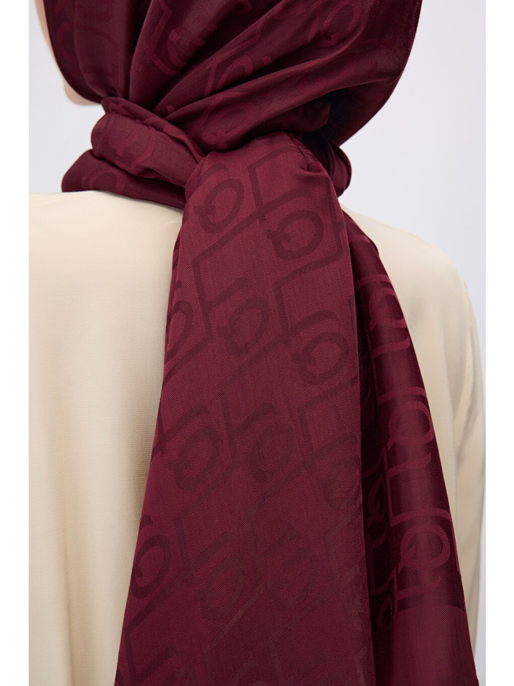 İpek Jakar Monogram Şal Bordo-2