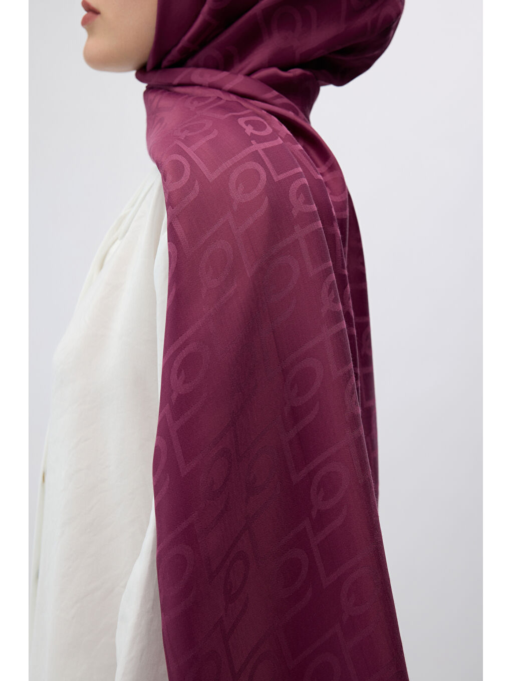 Bordo İpek Jakar Monogram Şal Vişne Çürüğü-2