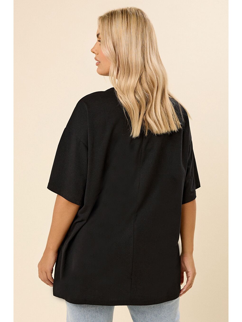 Siyah Büyük Beden Bisiket Yaka Kısa Kollu Yazı Baskılı T-shirt 304287-4