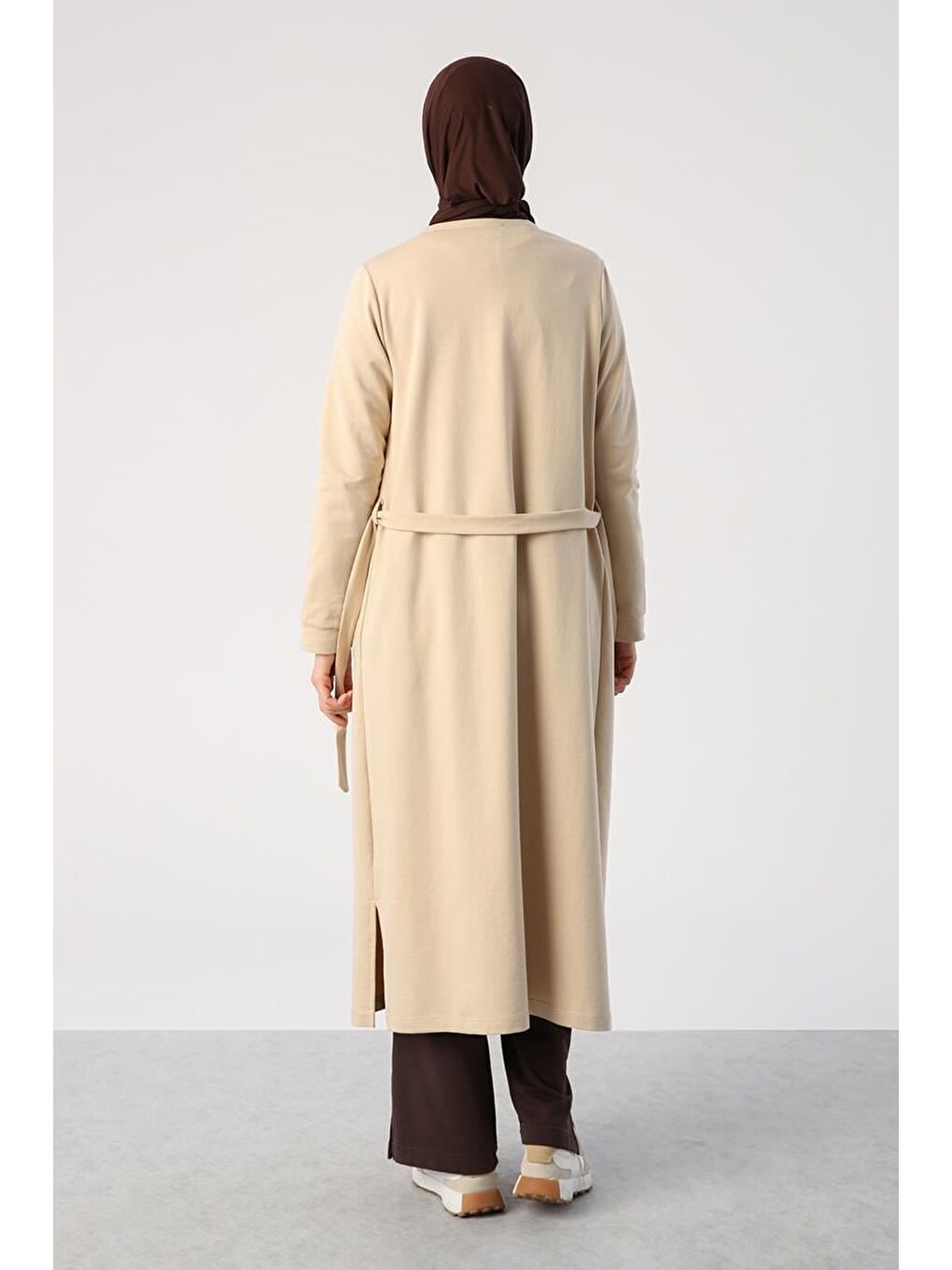 Bej01 Kuşaklı Cepli Bisiklet Yaka Uzun Hırka-3