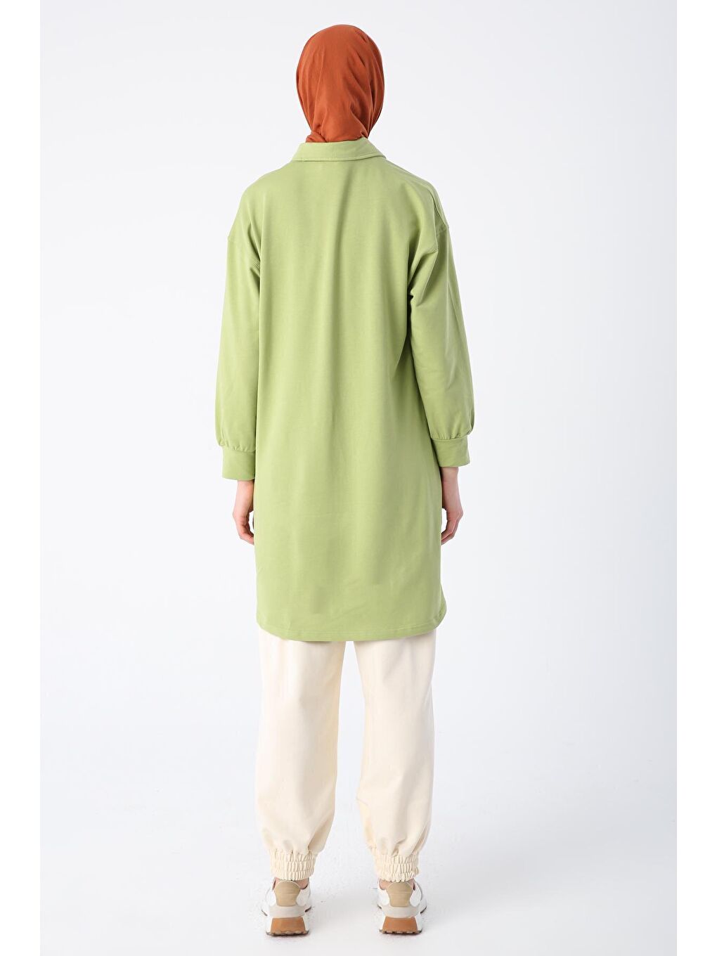 Açık Yeşil Pamuklu Kapaklı Cepli Sim Dikiş Detaylı Yarım Patlı Tunik-3