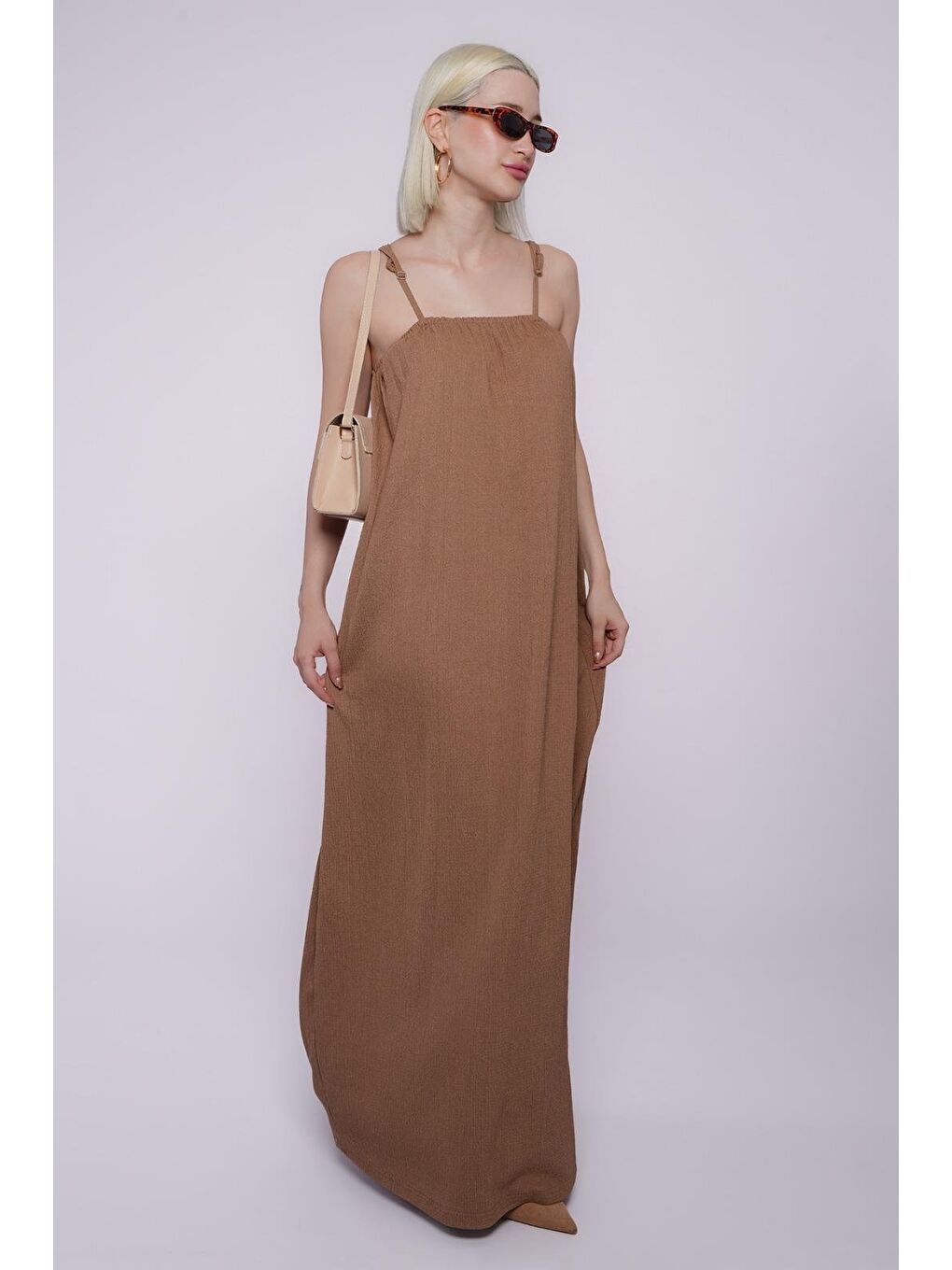 Bej Vizon Askılı Uzun Salaş Bürümcük Elbise Mg1720-4