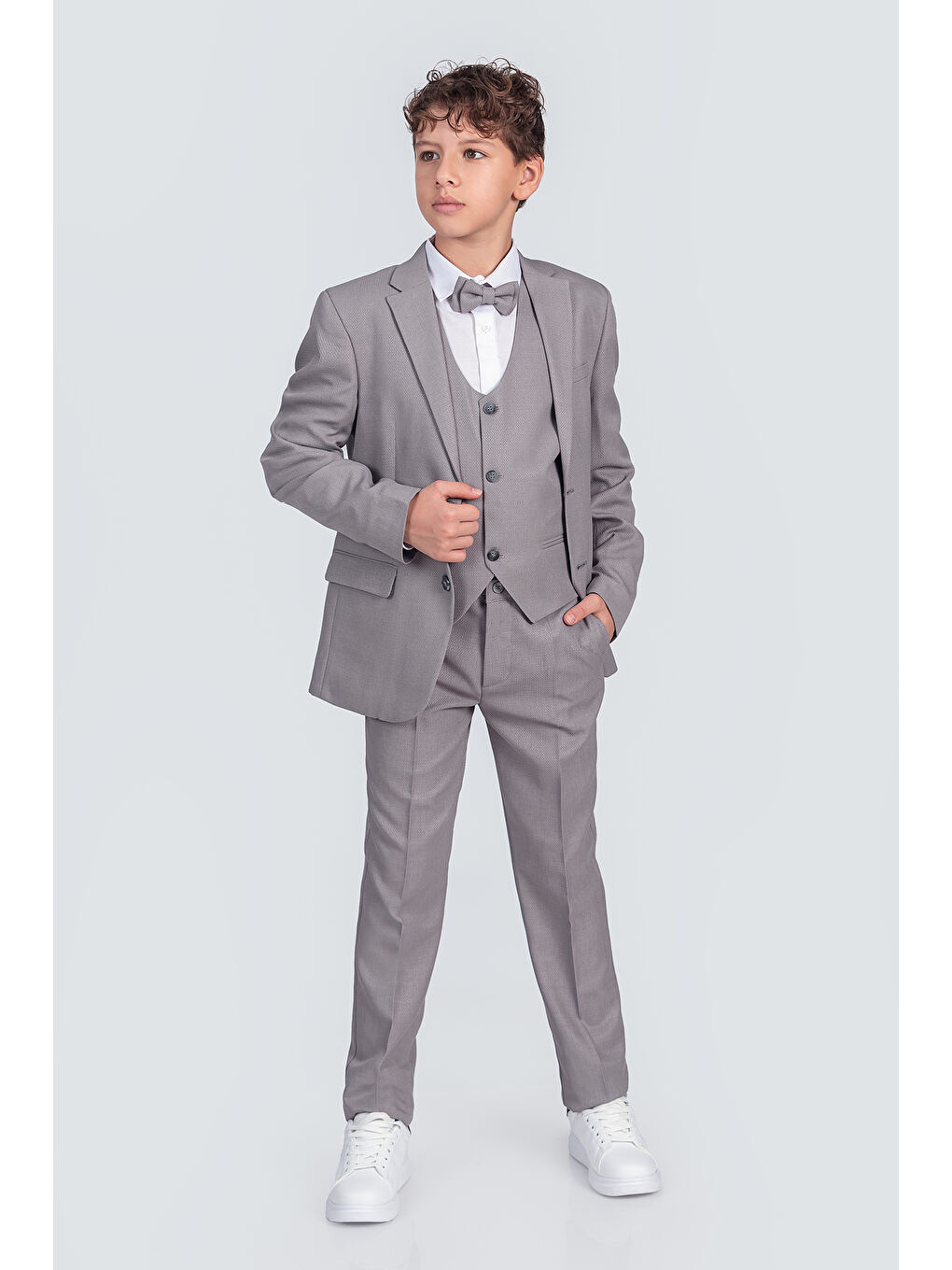 Gri Erkek Çocuk Papyonlu Yelekli Takım Elbise TE.4000YY-8