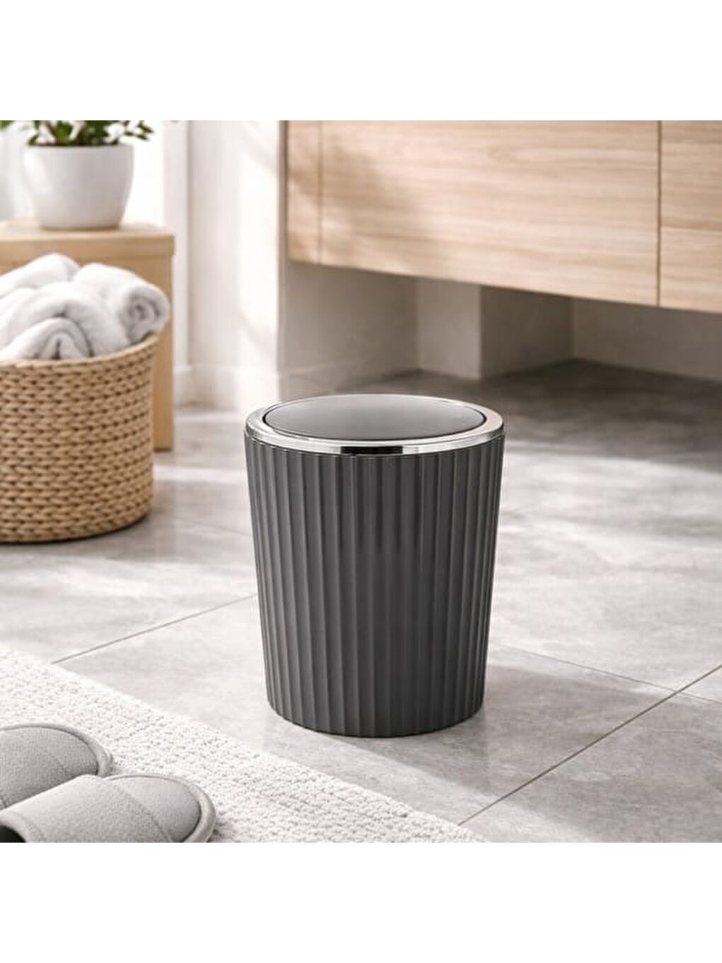 Nely Krom Kaplama Banyo Çöp Kovası - Gri - 6 lt