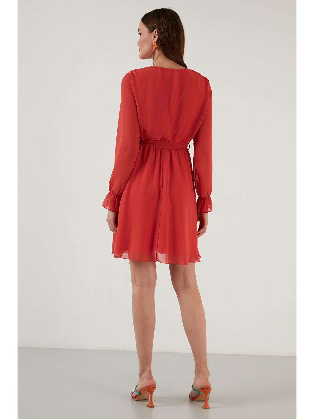 Turuncu Kruvaze Yaka Bağlama Detaylı Şifon Mini Elbise 6051467-5