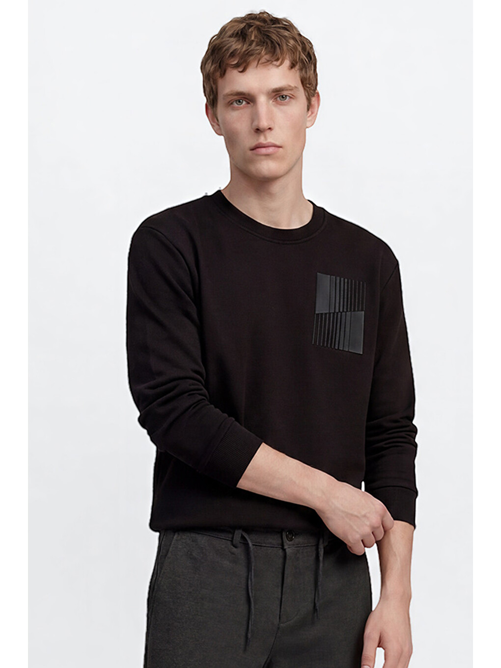 Erkek Siyah Pamuklu Standart Fit Normal Kesim Bisiklet Yaka Sweatshirt-3