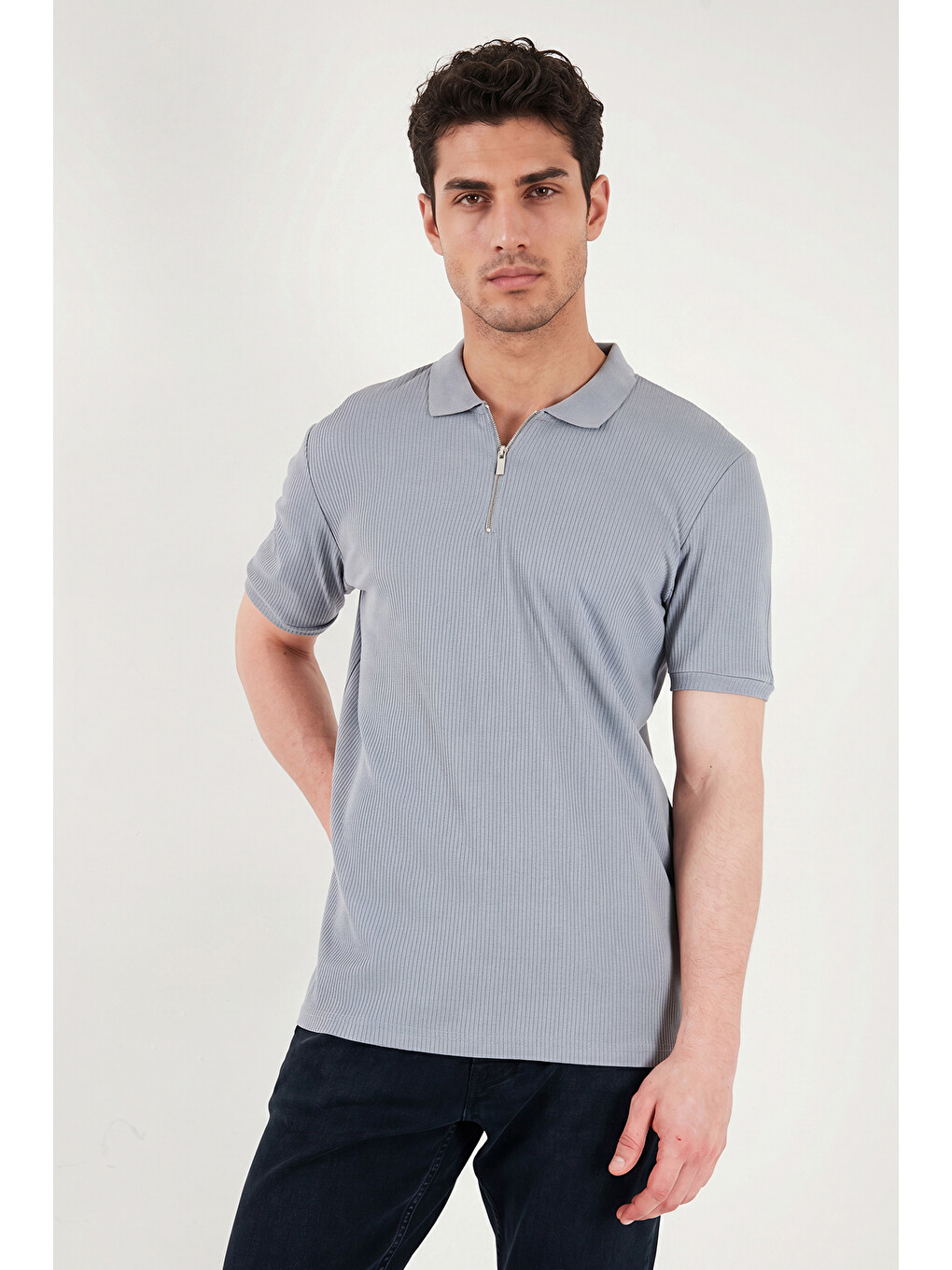 Gri Pamuklu Regular Fit Fermuarlı Polo Yaka %100 Pamuk Tişört 5902738-3