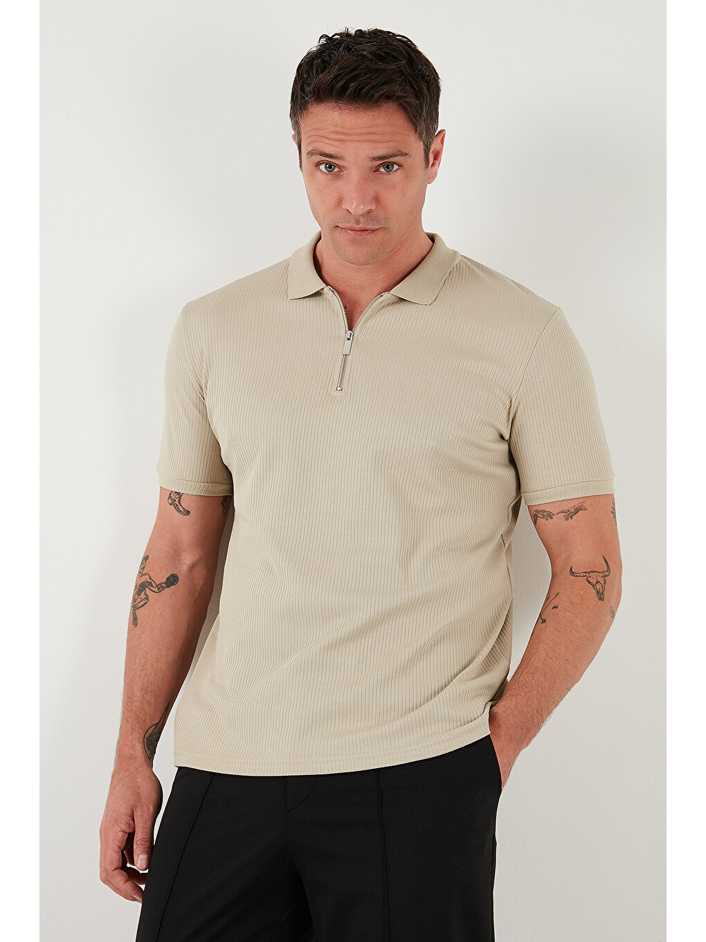 Bej Pamuklu Regular Fit Fermuarlı Polo Yaka %100 Pamuk Tişört 5902738-1
