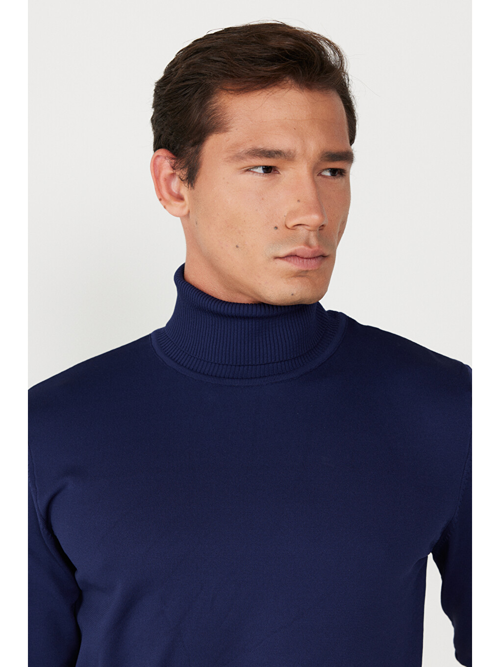 Erkek Lacivert Standart Fit Normal Kesim Tam Balıkçı Yaka Yumuşak Dokulu Basic Triko Kazak-3