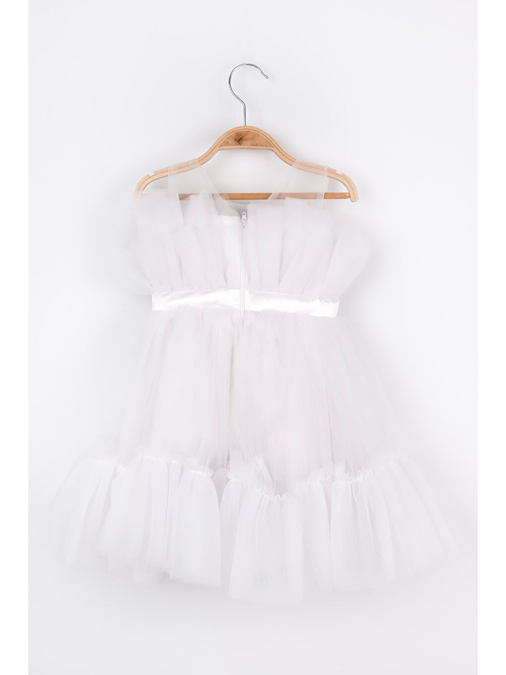 Beyaz Kemer Detaylı Kız Çocuk Tül Elbise - Kendall-1